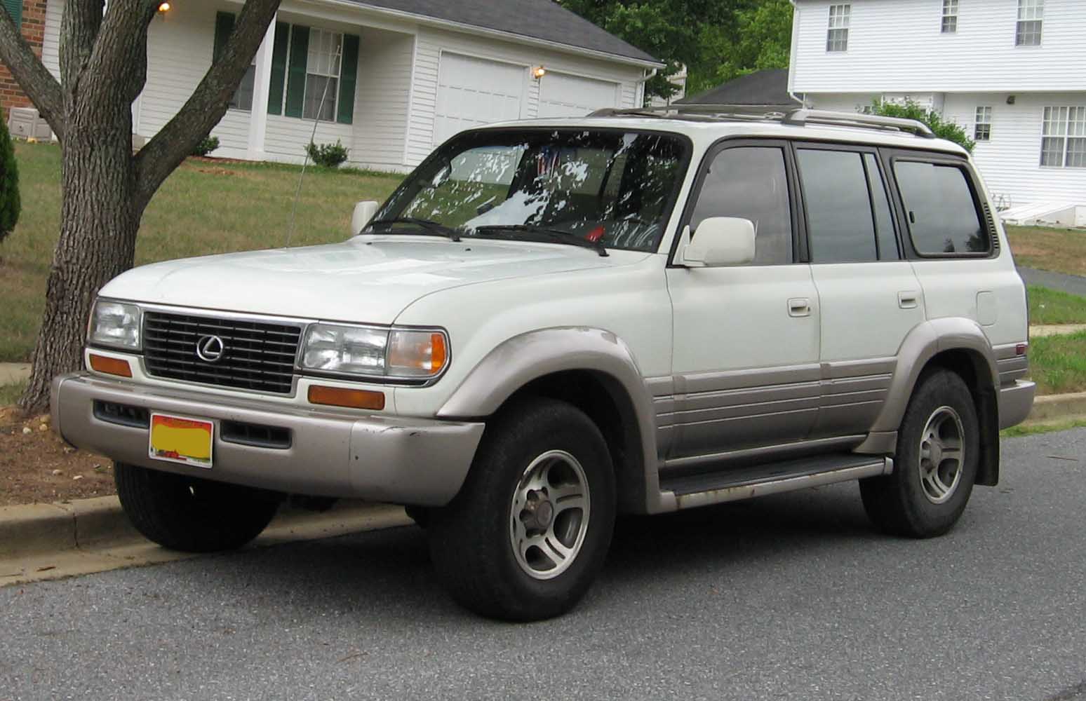 Lexus LX 450 Lexus LX: Lexus LX 450.