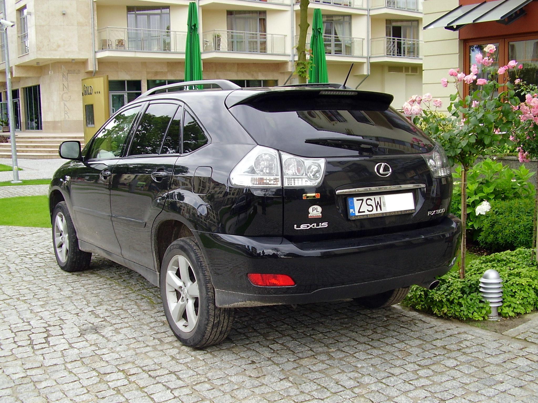 Lexus RX 300 Подбор нового автомобиля: Lexus RX 300. Новые и БУ Lexus RX 300.