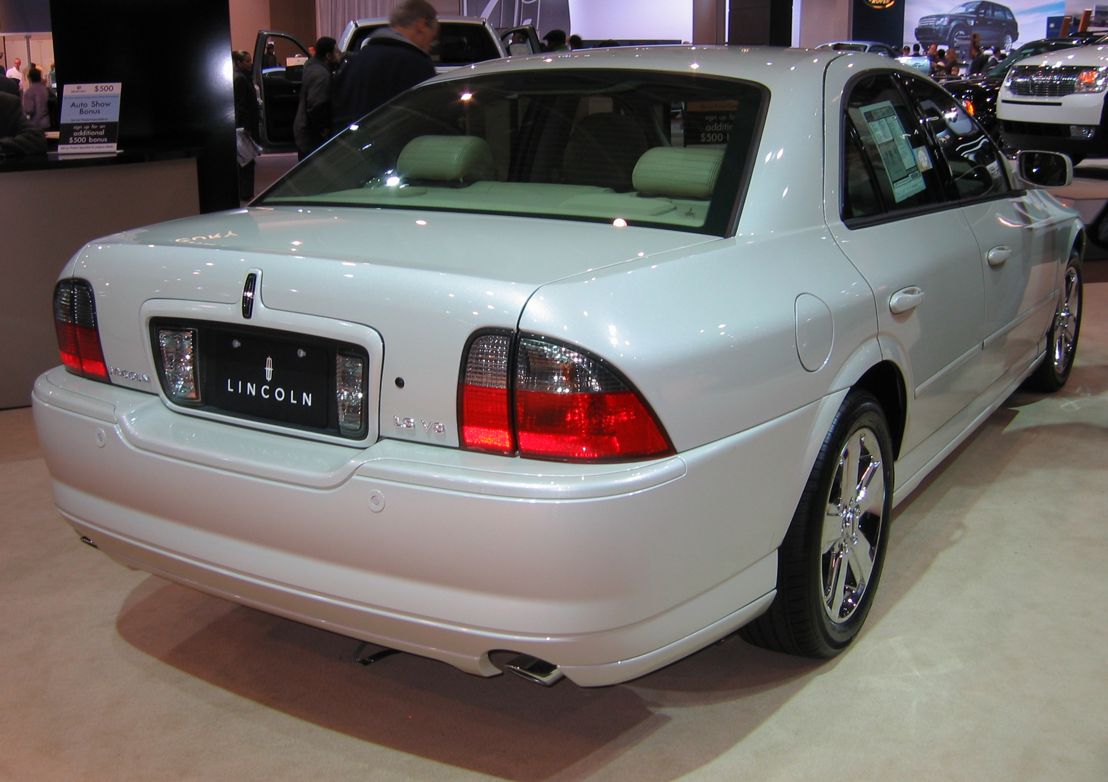 Lincoln LS Тест-драйв Seat Leon - Lincoln LS. Новые и БУ Lincoln LS.