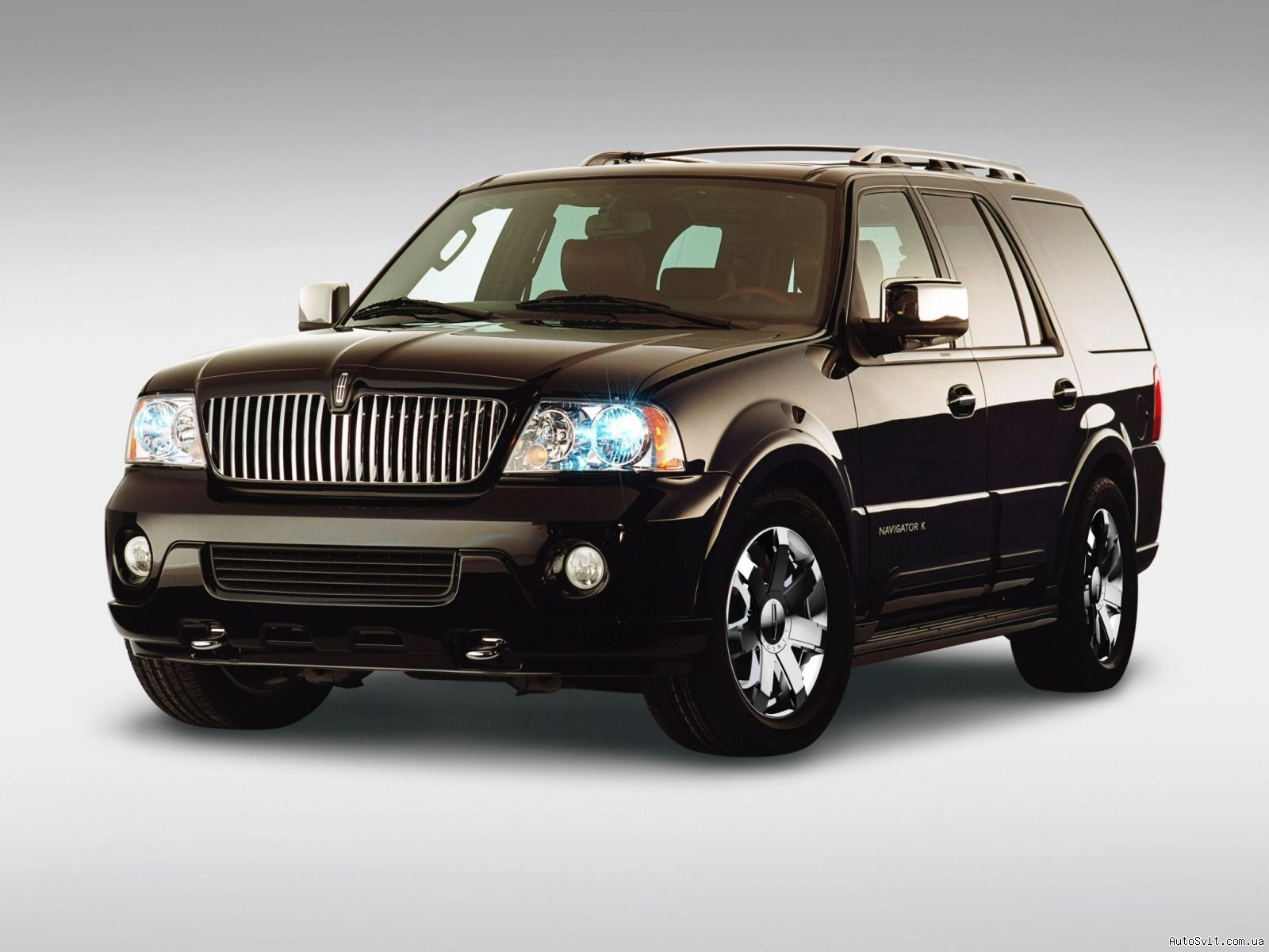 Lincoln Navigator Тест-драйв Lamborghini Murcielago - Lincoln Navigator. Все о Lincoln Navigator.