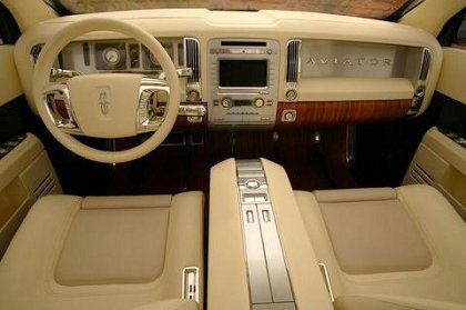 Lincoln Aviator Lincoln. Скидки - Lincoln Aviator.