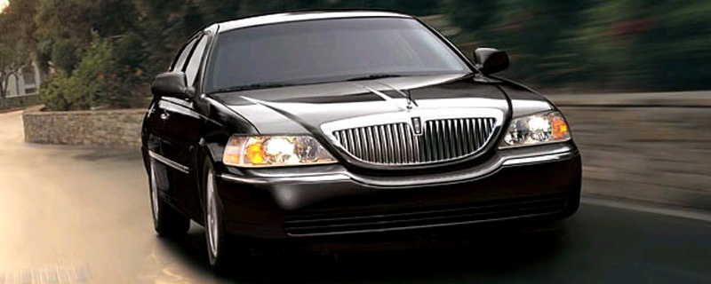 Lincoln Town Автомобильный каталог иномарок - Lincoln Town. Автомобили Lincoln Town Car.