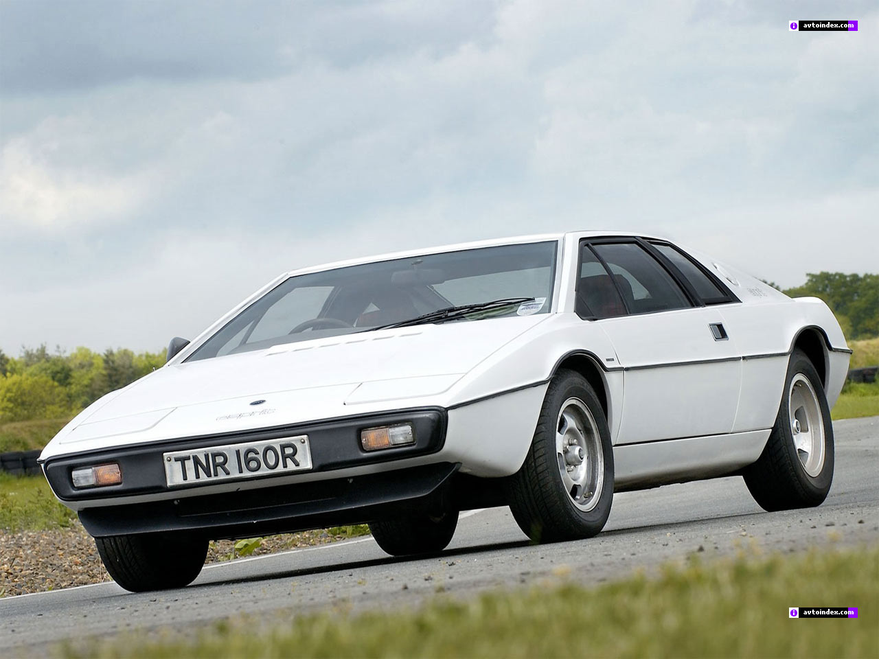 Lotus Esprit Скидки и акции в Esprit: Lotus Esprit. Доска объявлений - AutoRepo.