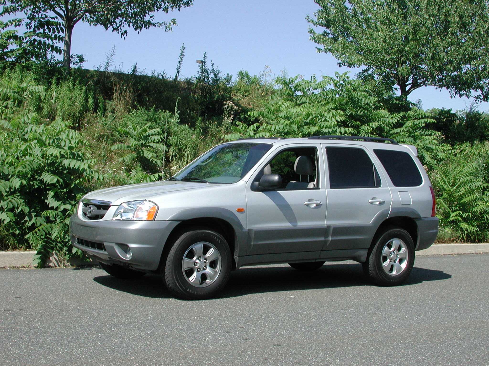 Mazda Tribute Каталог авто б/у: Mazda Tribute. Mazda. Продажа новых авто.