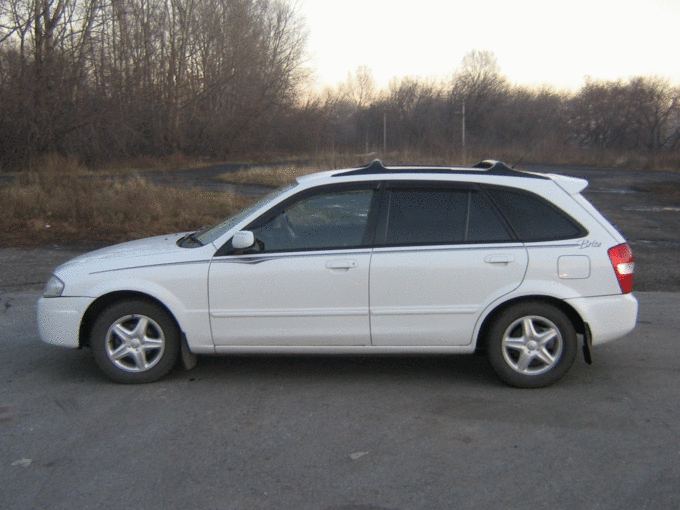 Mazda Familia Ищете Mazda Familia: Mazda Familia.