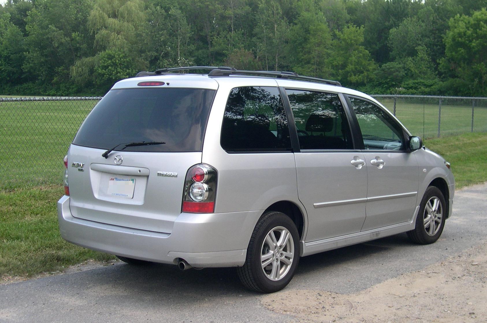 Mazda MPV Автомобили Mazda - Mazda MPV.