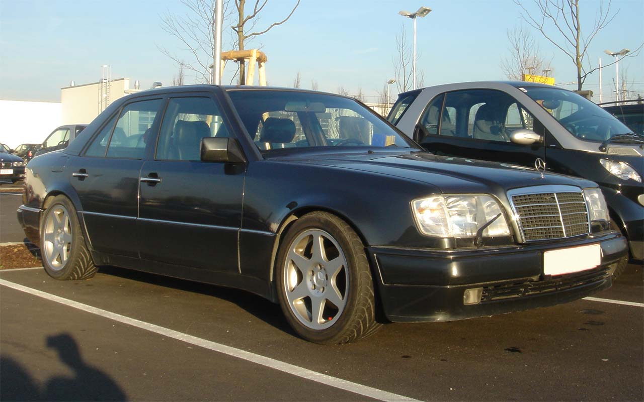 Mercedes-Benz E - Class (W124) Подбор нового автомобиля: Mercedes-Benz E - Class (W124).