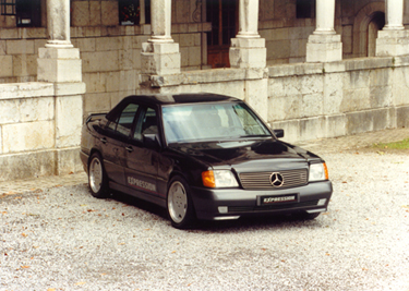 Mercedes-Benz E - Class (W124) S210 E 200 T 2: Mercedes-Benz E - Class (W124).