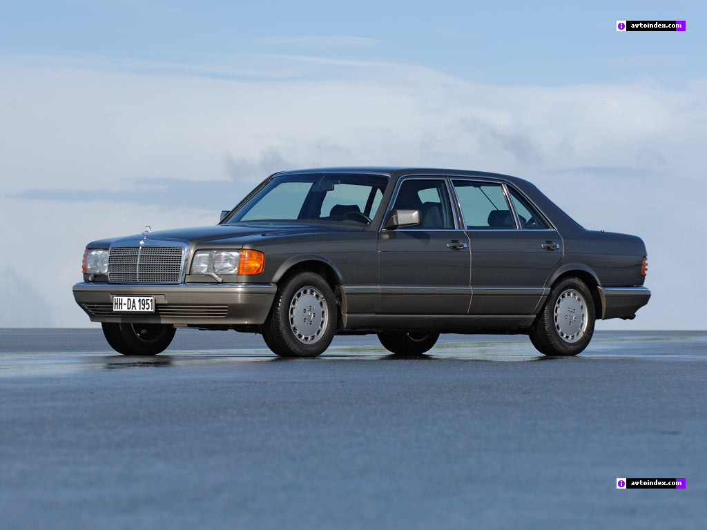 Mercedes-Benz S - Class (W126) Машинка Mercedes-Benz ML CLASS - Mercedes-Benz S - Class (W126).