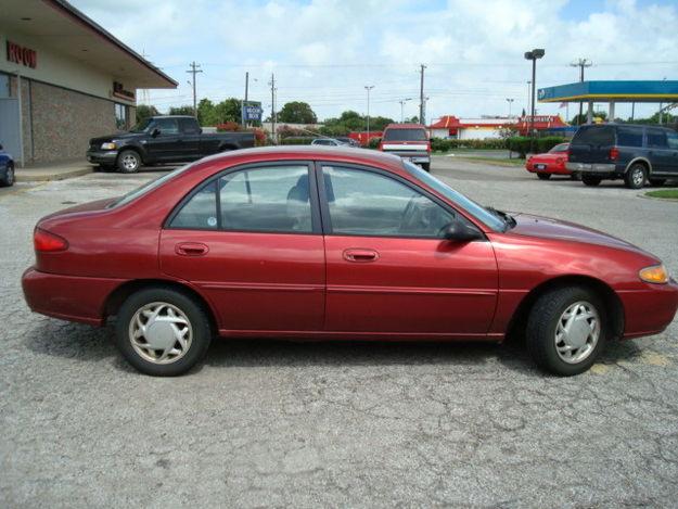 Mercury Tracer Mercury Tracer в Москве - Mercury Tracer. Доска объявлений - AutoRepo.