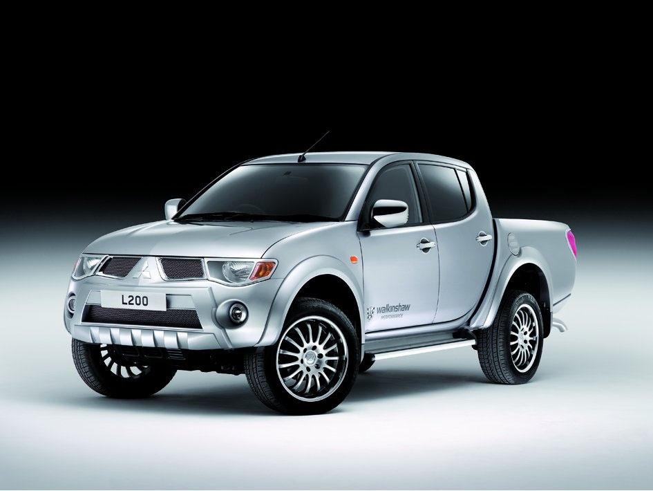 Mitsubishi L200 Mitsubishi - Держим низкие цены: Mitsubishi L200. Скидки на Mitsubishi.