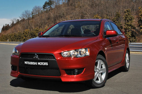 Mitsubishi Lancer Mitsubishi праздники продолжаются - Mitsubishi Lancer. Mitsubishi Lancer в Maxima-Motors.