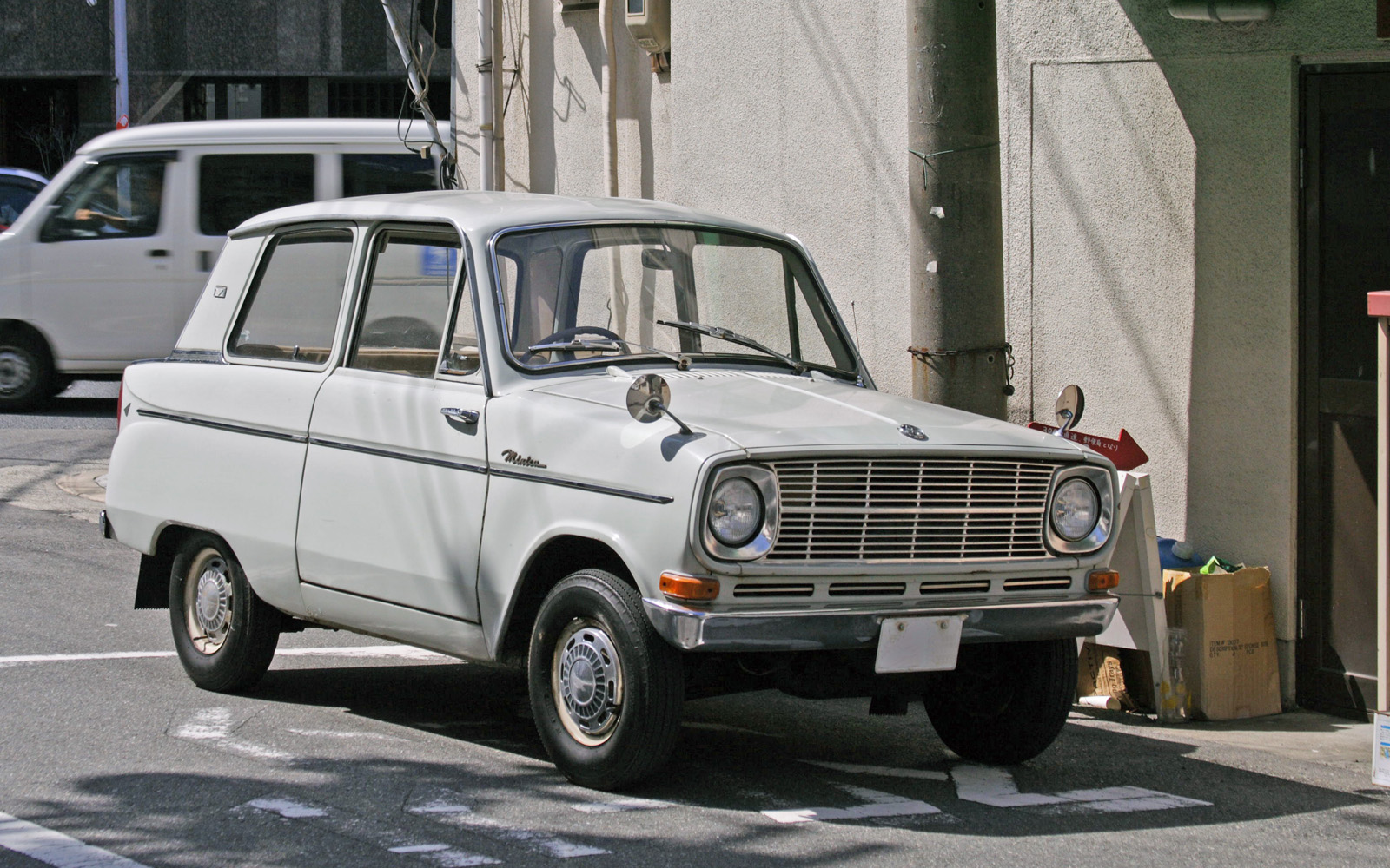 Mitsubishi Minica Все о Mitsubishi - Mitsubishi Minica. Mitsubishi Minica в Москве.