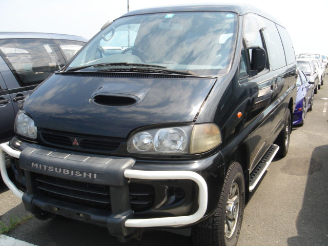 Mitsubishi Delica Ищете Mitsubishi Delica: Mitsubishi Delica. Автомобили Mitsubishi Delica.