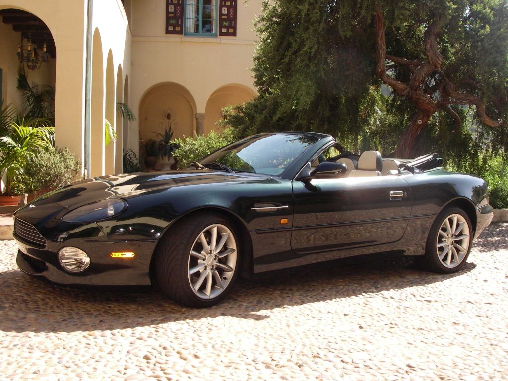 Aston Martin DB7 Vantage Ищете Aston Martin Db7: Aston Martin DB7 Vantage.