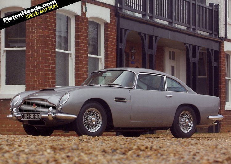 Aston Martin DB5 Все про залог Авто: Aston Martin DB5.