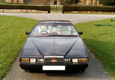 Aston Martin Lagonda Купить/Продать Aston Martin: Aston Martin Lagonda.