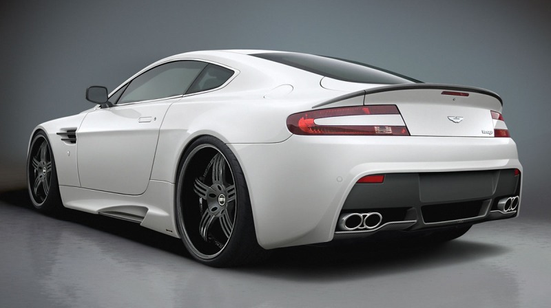 Aston Martin Vantage Скачай лицензионные треки: Aston Martin Vantage.