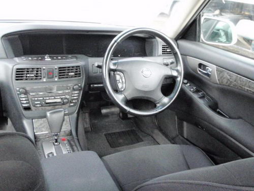 Nissan Gloria Автомобили Nissan - Nissan Gloria.