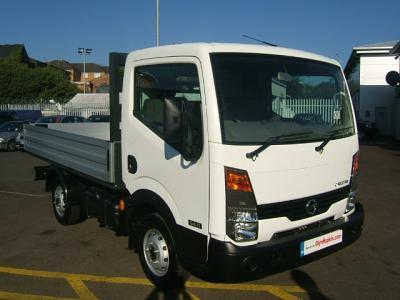 Nissan Cabstar Грузовик Nissan Cabstar: Nissan Cabstar. Все про залог Авто.