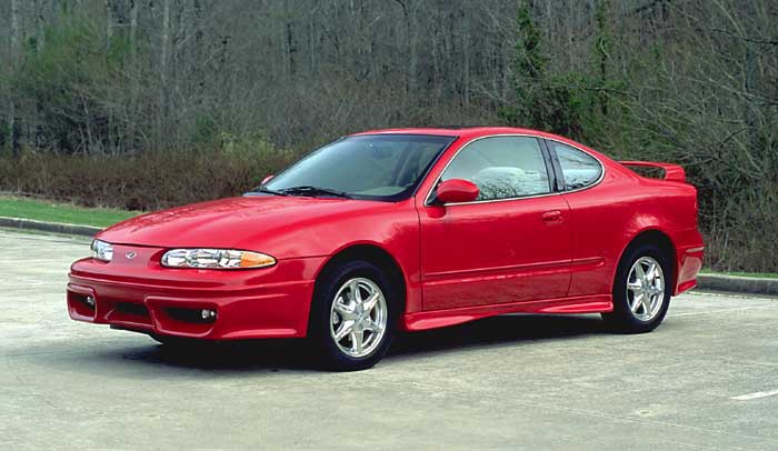 Oldsmobile Alero Ищете Oldsmobile: Oldsmobile Alero. Oldsmobile Alero в Москве.