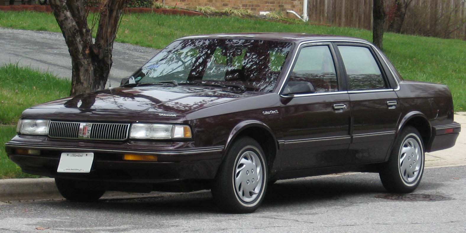 Oldsmobile Ciera Доска объявлений - AutoRepo: Oldsmobile Ciera. Новые и бу Oldsmobile.