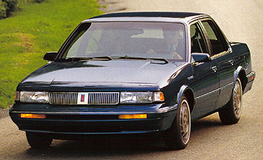 Oldsmobile Ciera Ищете Oldsmobile: Oldsmobile Ciera.