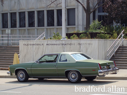 Oldsmobile Ninety-Eight Новые и бу Oldsmobile - Oldsmobile Ninety-Eight.