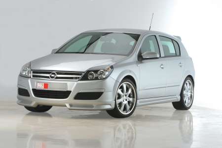 Opel Astra Новый Golf VI в Атлант-М: Opel Astra. Надоело бегать за людьми?