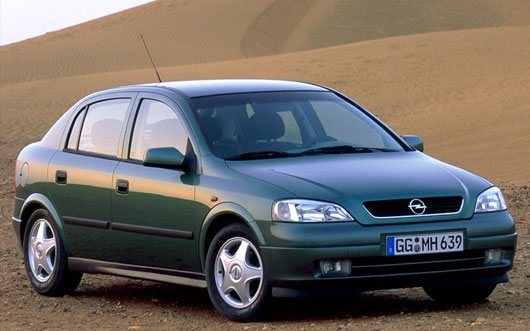 Opel Astra Honda Civic доступнее на 100000р: Opel Astra. Opel Astra в наличии.