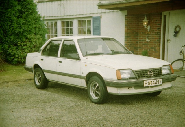 Opel Ascona Все о Opel: Opel Ascona.