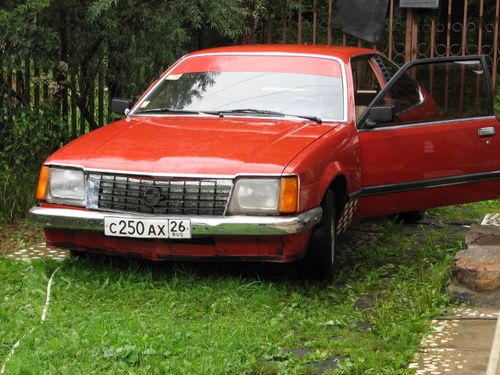 Opel Monza Ищете Opel Monza: Opel Monza.