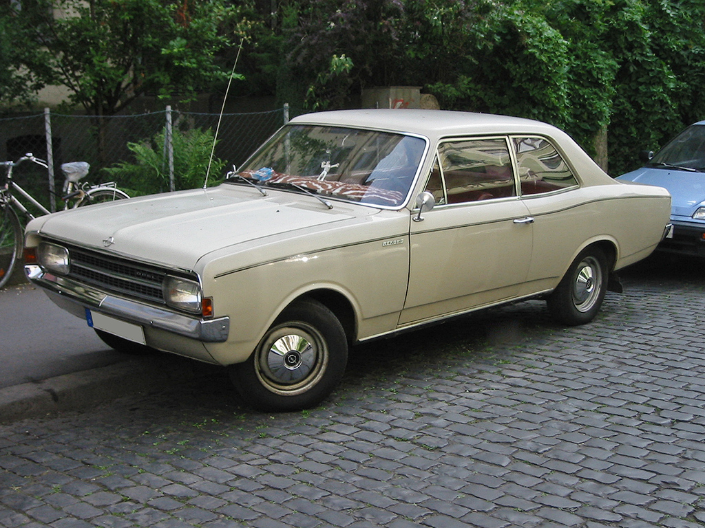 Opel Rekord Фотографии автомобилей - Opel Rekord. Все про залог Авто.