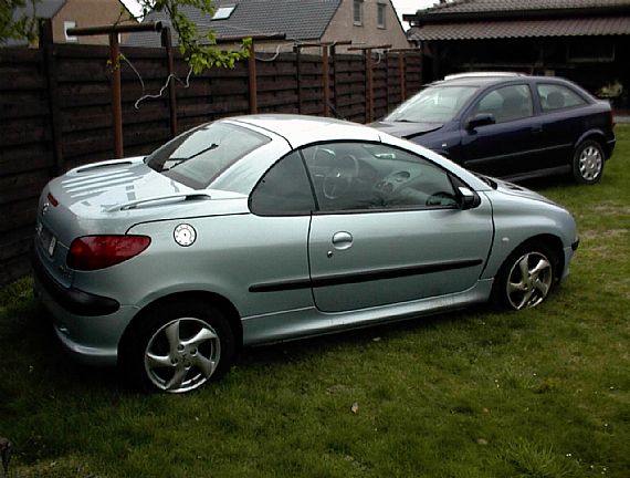 Peugeot 206 CC Новые и БУ Peugeot 607 - Peugeot 206 CC.