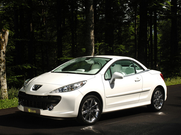 Peugeot 207 Peugeot 207 со скидкой 70 000 р: Peugeot 207.