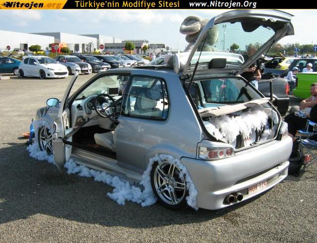 Peugeot 106 Новый Peugeot ждёт Вас - Peugeot 106. Фотографии Peugeot.