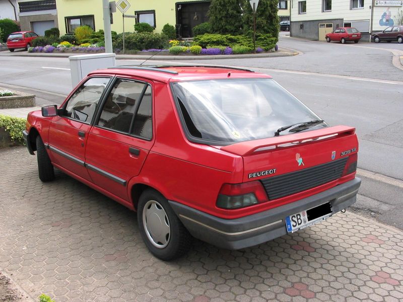 Peugeot 309 Peugeot 309 объем двигателя.