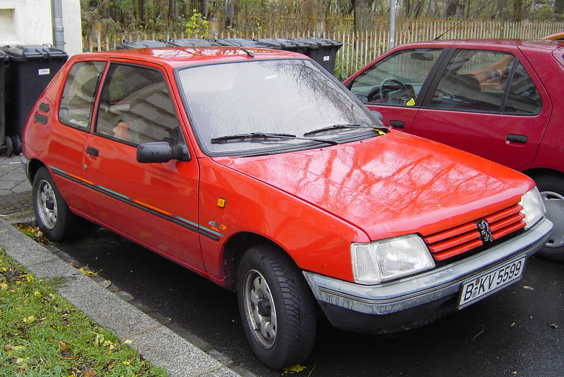 Peugeot 205 Тест-драйв Toyota Prius Hybrid: Peugeot 205. Ищете Peugeot 205?