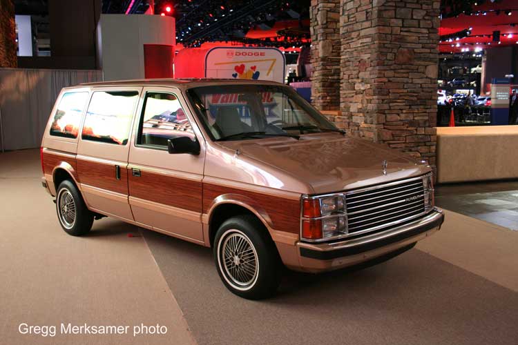 Plymouth Voyager Новые и бу Plymouth - Plymouth Voyager.