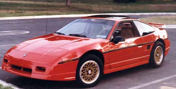 Pontiac Fiero Pontiac Книга руководство: Pontiac Fiero.