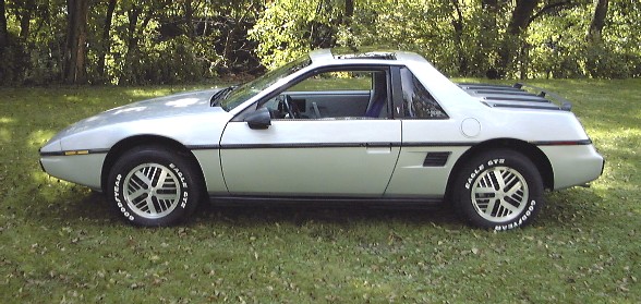 Pontiac Fiero Топ-10 Фирм по залогу авто: Pontiac Fiero. Pontiac Книга руководство.