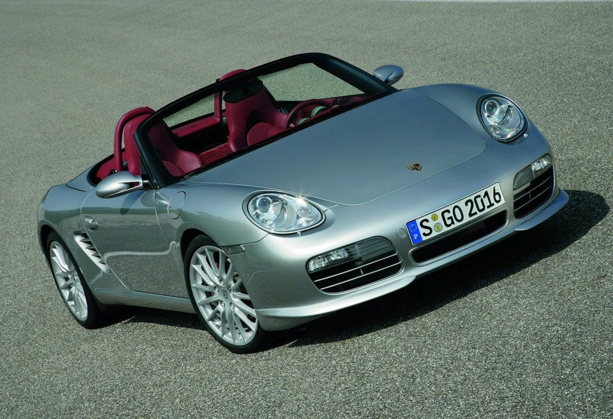 Porsche Boxster Подбор нового автомобиля: Porsche Boxster. Ищете авто? Подумайте о Bentley.