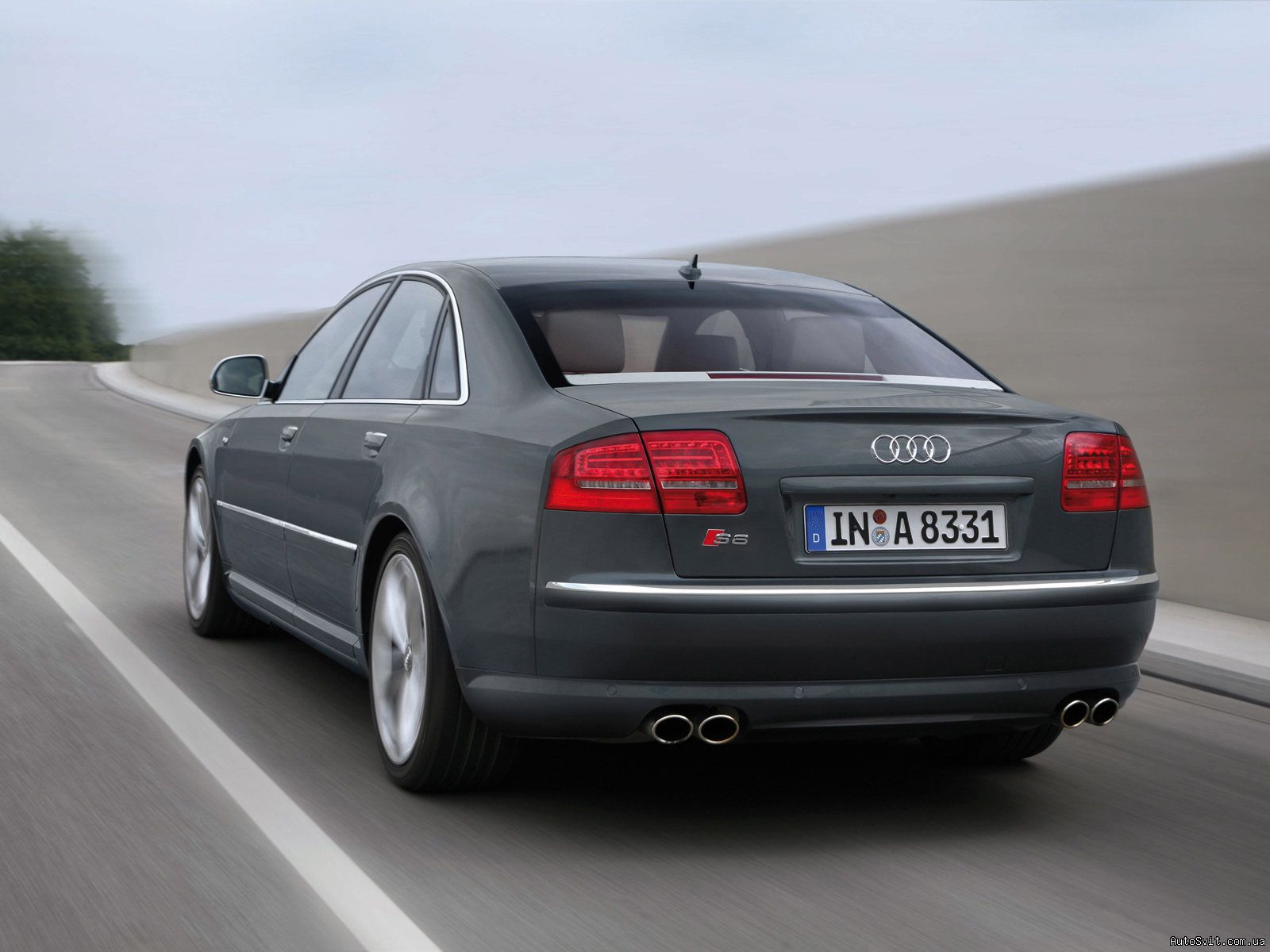 Audi S8 Топ-10 Фирм по залогу авто: Audi S8. Ищете Audi S8?