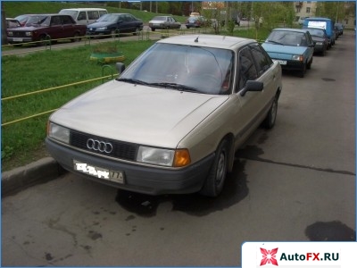 Audi 80 Тест-драйв Toyota RAV4 2,4 - Audi 80.