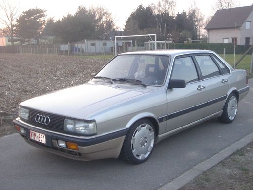 Audi 90 Выкуп Audi 90 в РИ-Авто - Audi 90.