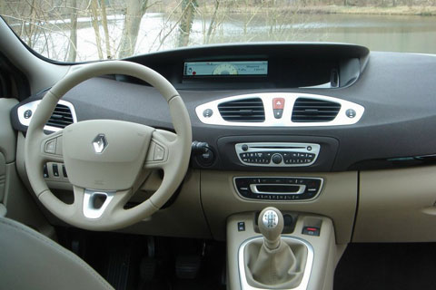 Renault Scenic Страхование Рено - Renault Scenic. Спец. условия на Ford.