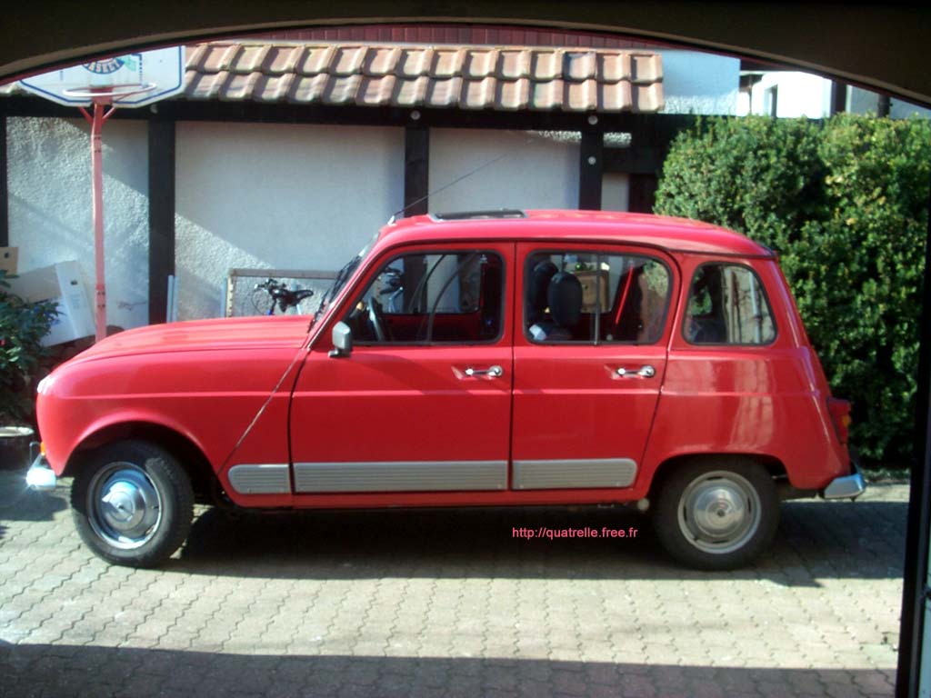 Renault 4 Доска объявлений - AutoRepo - Renault 4. Официальный сайт Renault.