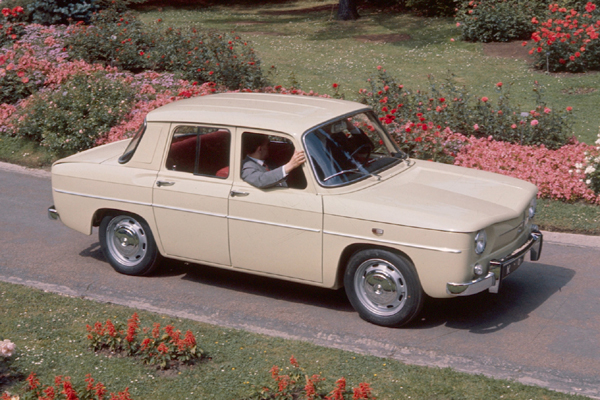 Renault 8 Доска объявлений - AutoRepo - Renault 8. Подбор нового автомобиля.