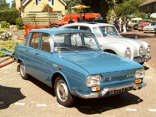 Renault 10 Renault фото - Renault 10.