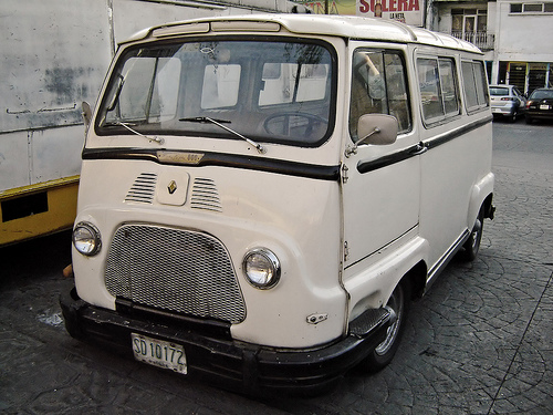 Renault Estafette Renault Книга руководство: Renault Estafette.